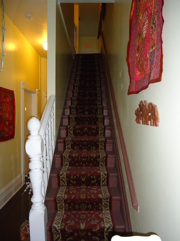 Spadina 11 Guesthouse Toronto Luaran gambar