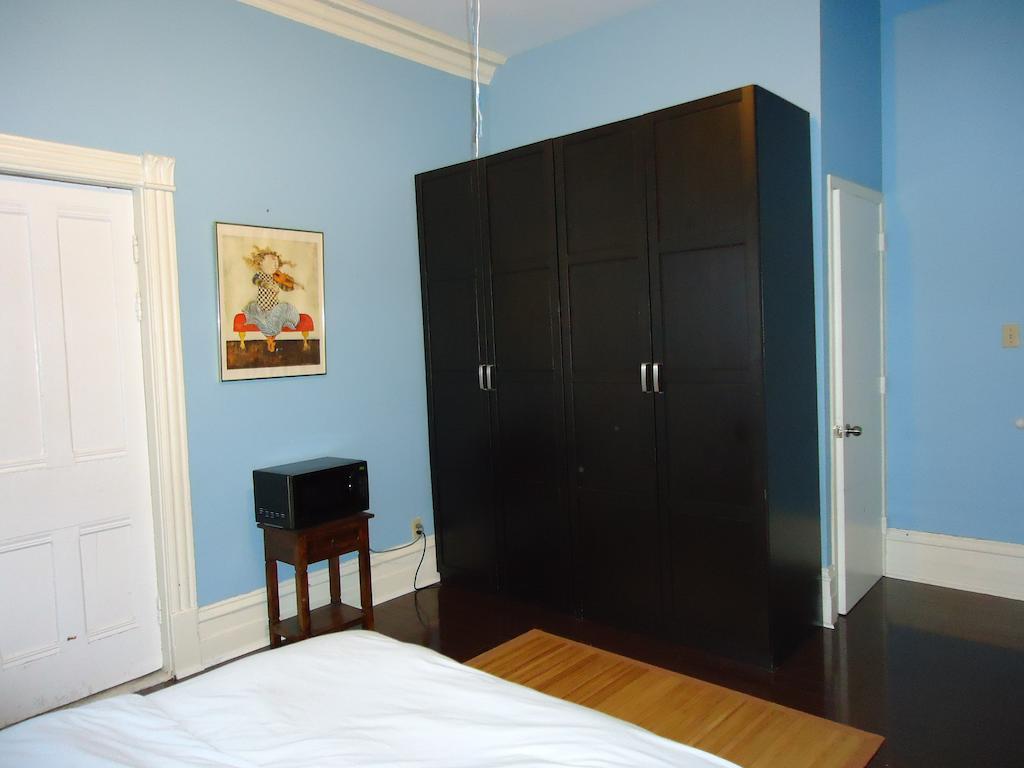 Spadina 11 Guesthouse Toronto Luaran gambar