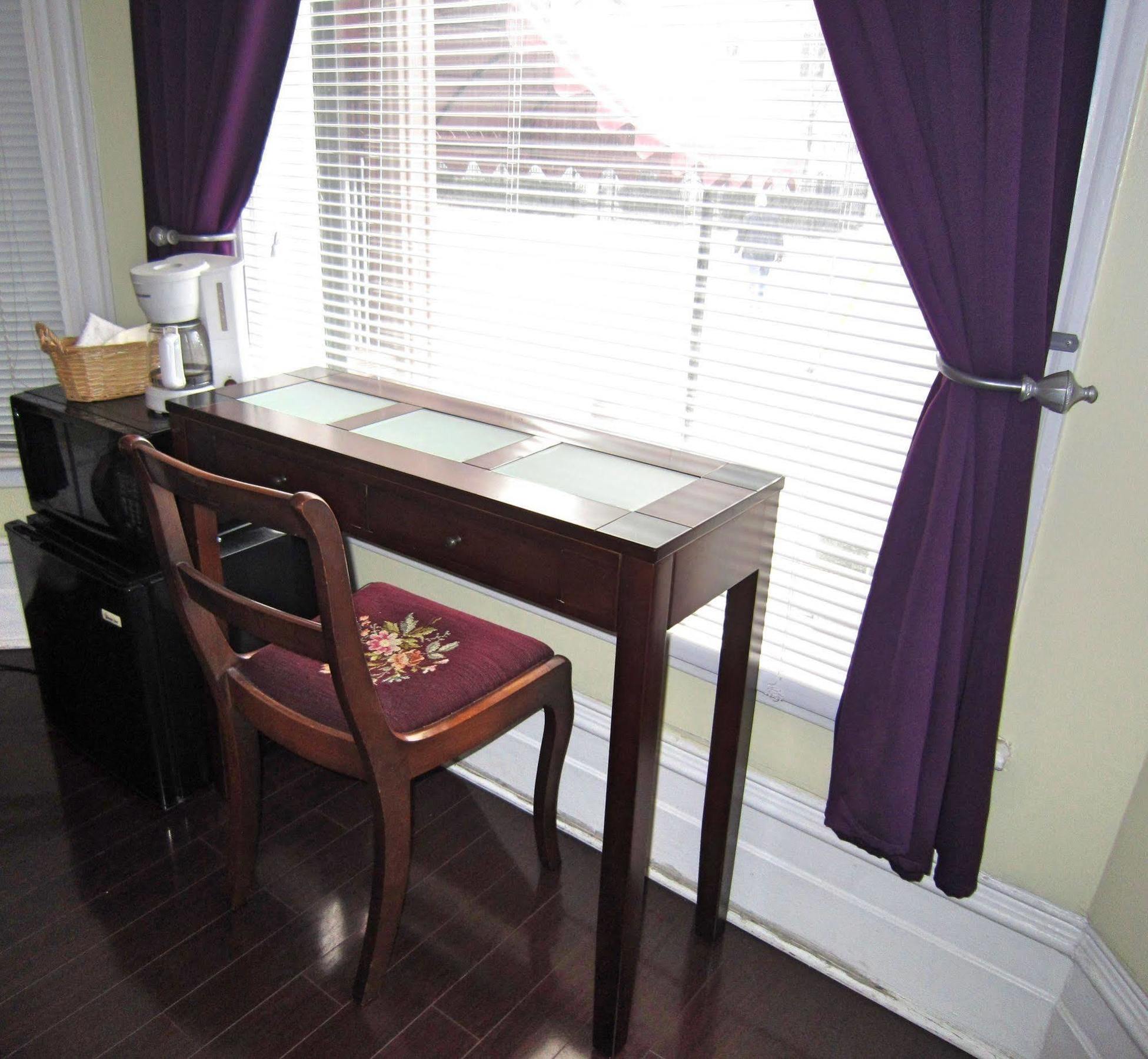 Spadina 11 Guesthouse Toronto Luaran gambar