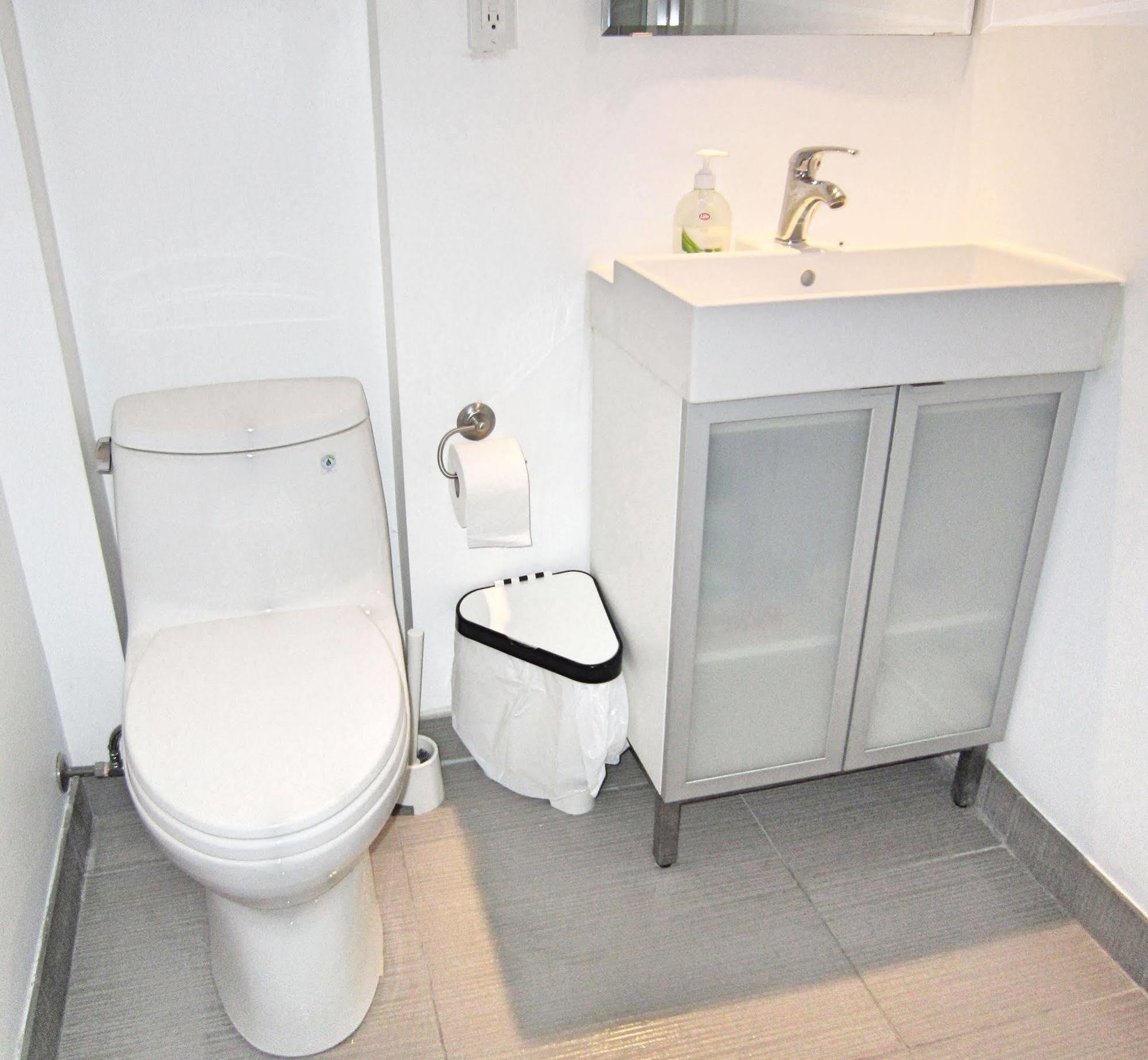 Spadina 11 Guesthouse Toronto Luaran gambar